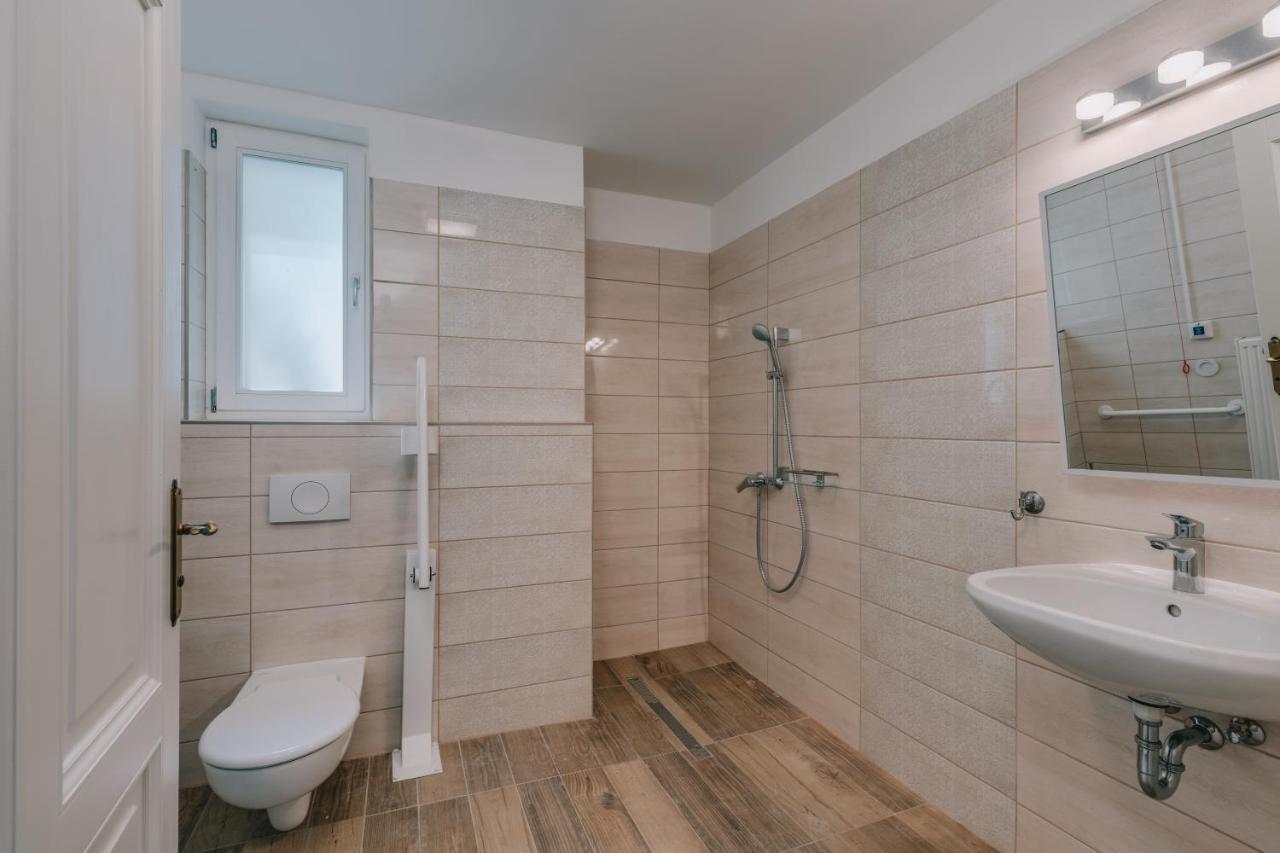 Bringa Villa Balatonlelle Exterior photo